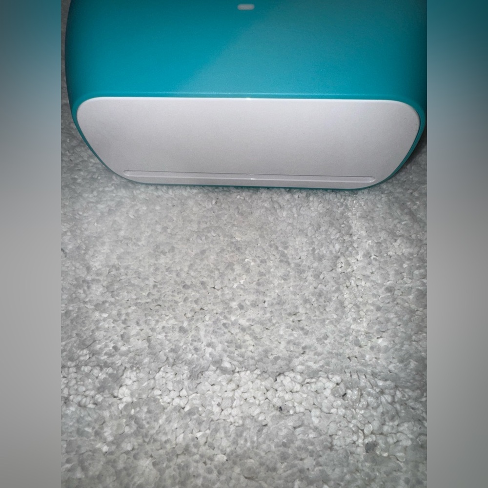 Cricut Joy White and Teal Crafting Tool-Preloved - Picture 4 of 7